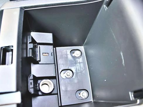 Used 2017 Honda Accord EX-L image 26