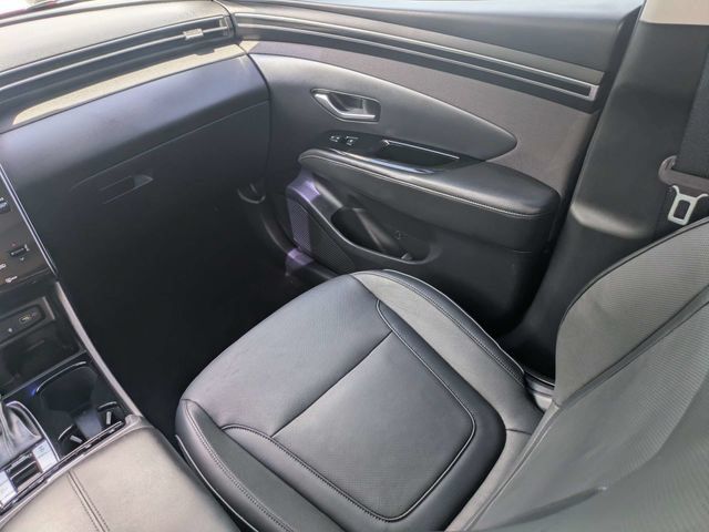 Used 2022 Hyundai Tucson SEL w/ Convenience + Premium Package FWD image 18