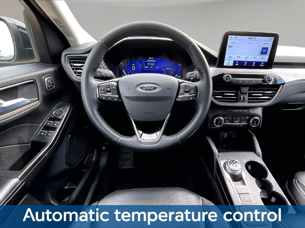 Used 2022 Ford Escape SEL w/ Technology Package AWD/4WD image 11