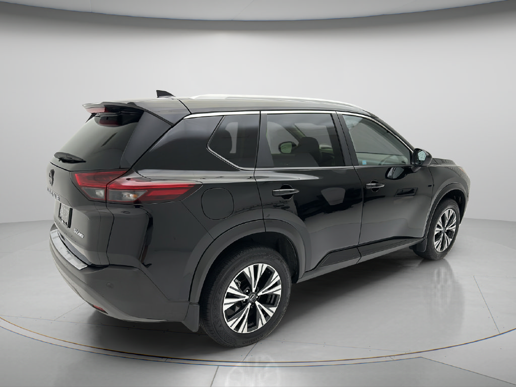 Used 2023 Nissan Rogue SV w/ SV Premium B Package AWD/4WD image 5