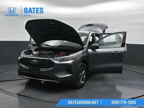 Used 2025 Ford Escape ST-Line AWD/4WD image 56