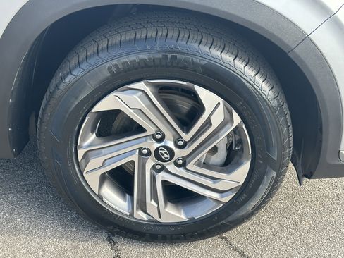 Used 2023 Hyundai Santa Fe SE image 15