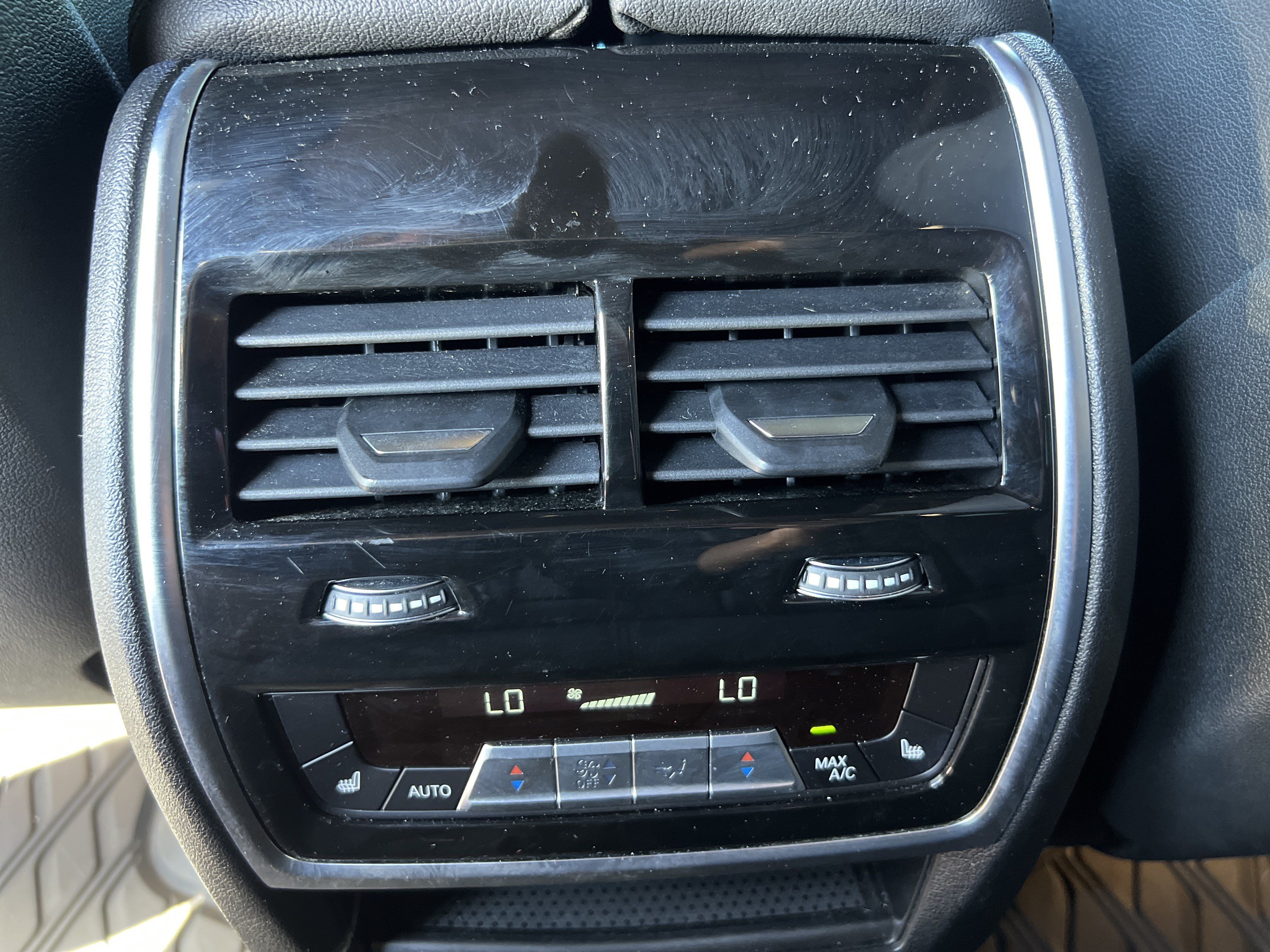 Used 2020 BMW X5 xDrive40i w/ Convenience Package AWD/4WD image 39