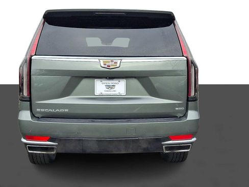 Used 2023 Cadillac Escalade Premium Luxury image 5
