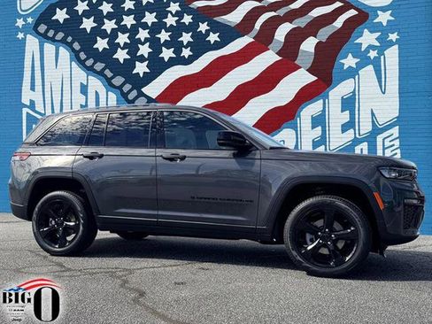 New 2026 Jeep Grand Cherokee Limited image 1