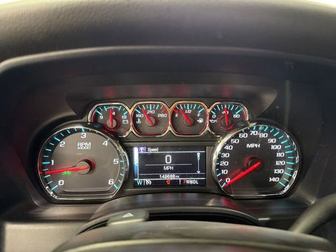 Used 2018 Chevrolet Silverado 1500 LT RWD image 21