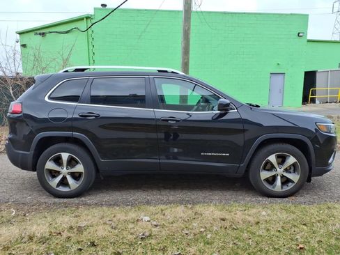 Used 2020 Jeep Cherokee Limited AWD/4WD image 6