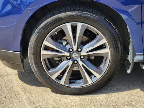 Used 2018 Nissan Pathfinder Platinum FWD image 10