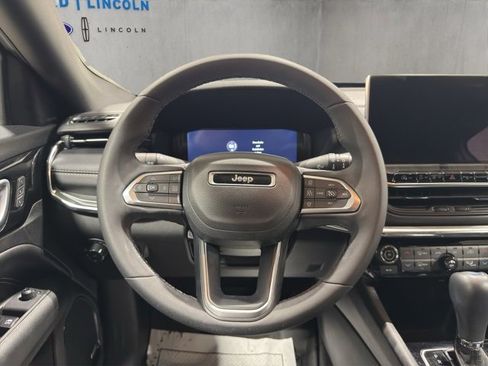 Used 2023 Jeep Compass High Altitude image 13