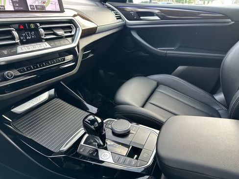 Used 2024 BMW X3 xDrive30i image 17