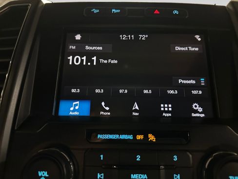 Used 2018 Ford F150 XLT w/ Equipment Group 302A Luxury AWD/4WD image 30
