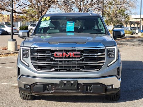 Certified 2024 GMC Sierra 1500 SLT image 5