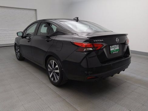 Used 2021 Nissan Versa SR FWD image 5