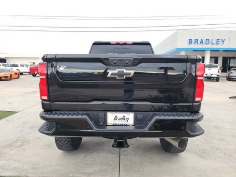 New 2026 Chevrolet Silverado 2500 LTZ w/ Trail Boss Package image 5