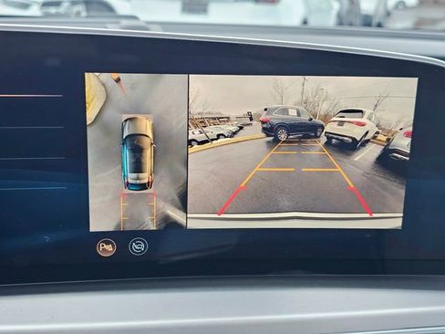 Used 2024 Cadillac Lyriq Luxury w/ LPO, Floor Liner Package image 39