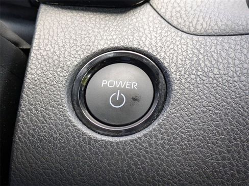 Used 2025 Toyota Camry LE image 26