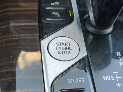 Certified 2023 BMW X5 sDrive40i w/ M Sport Package image 30