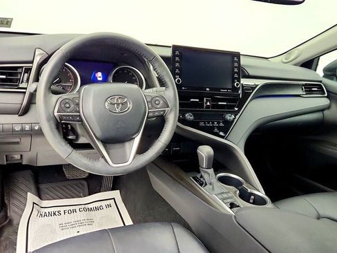 Used 2022 Toyota Camry XLE w/ Navigation Upgrade Package AWD/4WD image 12