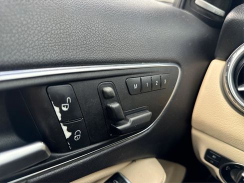 Used 2017 Mercedes-Benz GLA 250 image 20