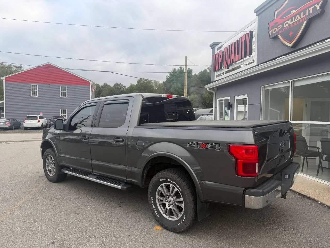 Used 2018 Ford F150 Lariat w/ Equipment Group 501A Mid AWD/4WD image 4