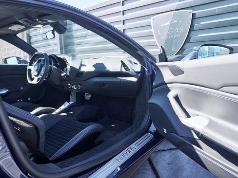 Used 2018 Ferrari 488 GTB image 29