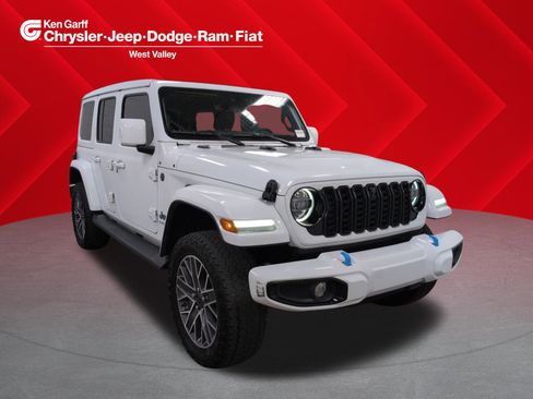 Used 2024 Jeep Wrangler High Altitude image 1