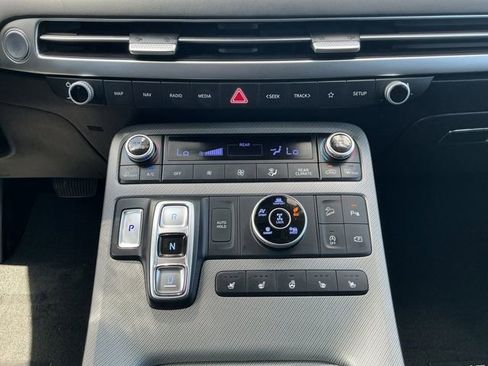Used 2023 Hyundai Palisade SEL w/ Cargo Package AWD/4WD image 13