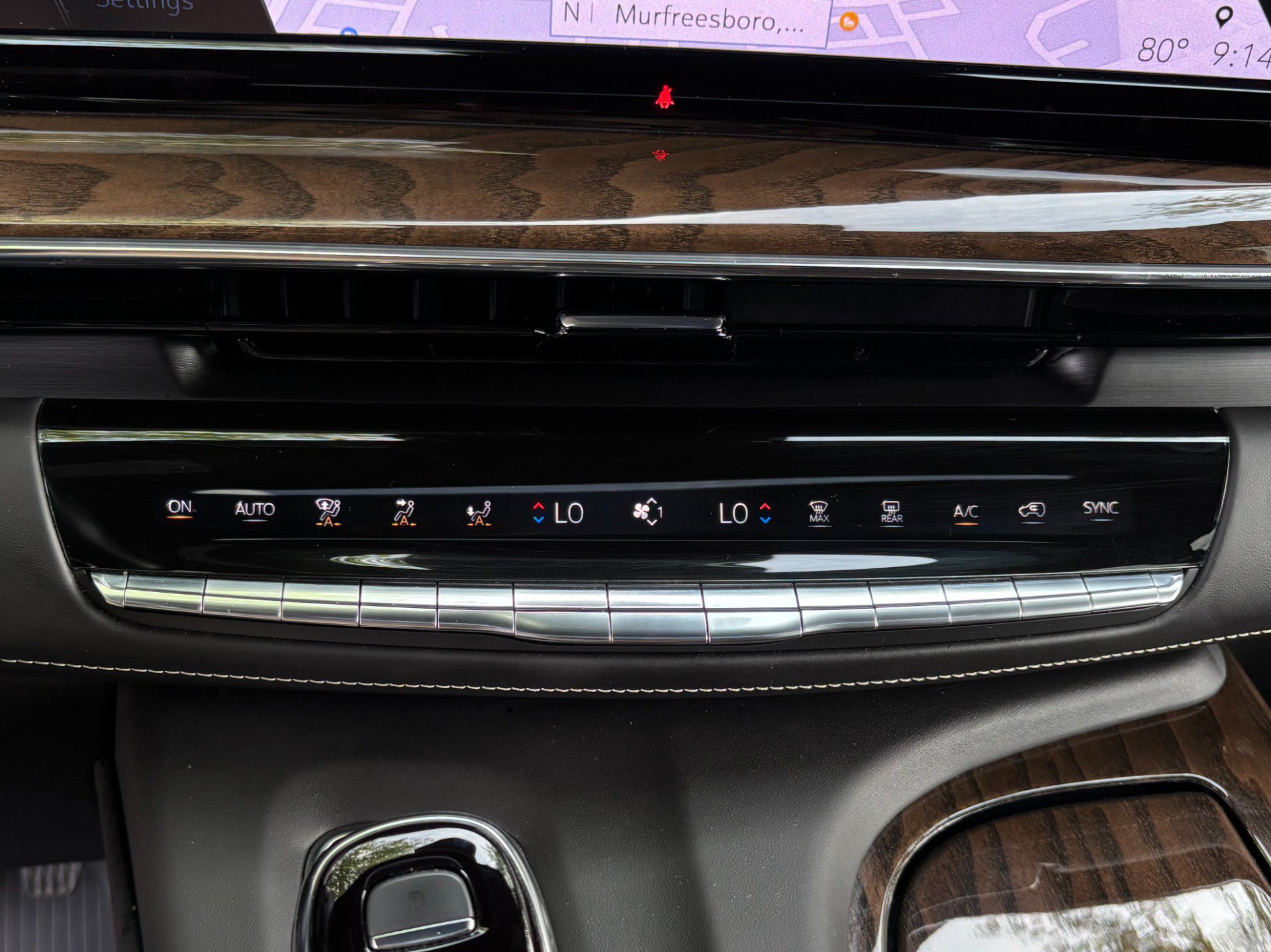 Used 2024 Cadillac Escalade Premium Luxury Platinum AWD/4WD image 51