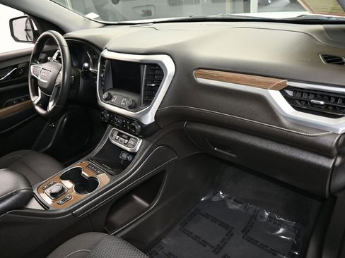 Used 2022 GMC Acadia SLE w/ Driver Convenience Package image 45