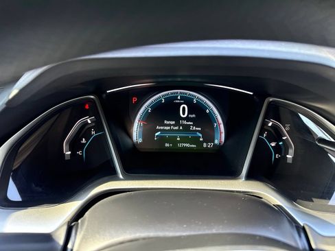Used 2018 Honda Civic EX image 12