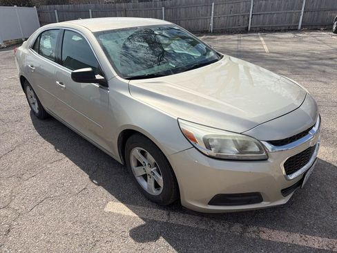 Used 2014 Chevrolet Malibu LS w/ Protection Package image 4