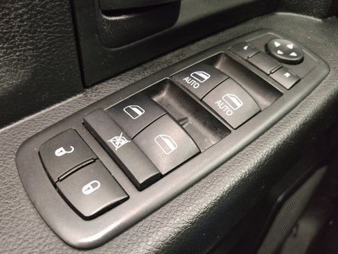 Used 2019 RAM 1500 Tradesman w/ Popular Equipment Group RWD image 27