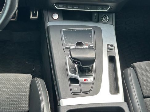 Used 2020 Audi SQ5 Premium Plus w/ Premium Plus Package AWD/4WD image 20
