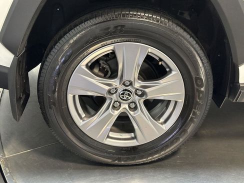 Used 2024 Toyota RAV4 XLE image 16