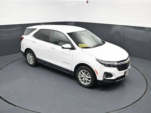 Used 2024 Chevrolet Equinox LT AWD/4WD image 54