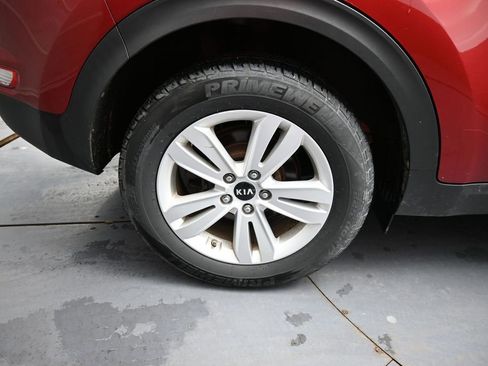 Used 2017 Kia Sportage LX AWD/4WD image 16