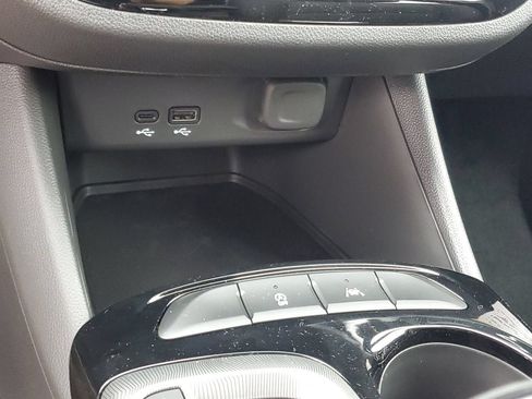 New 2026 Buick Envista Sport Touring w/ Advanced Safety Package FWD image 23