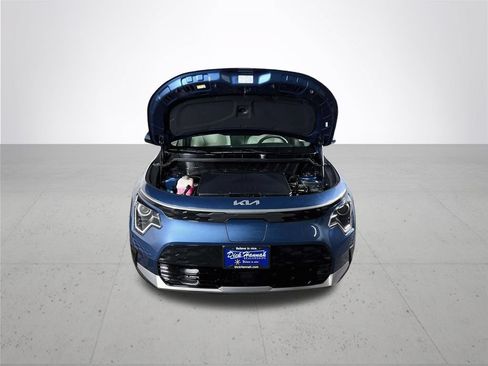 Certified 2023 Kia Niro Wind FWD image 23