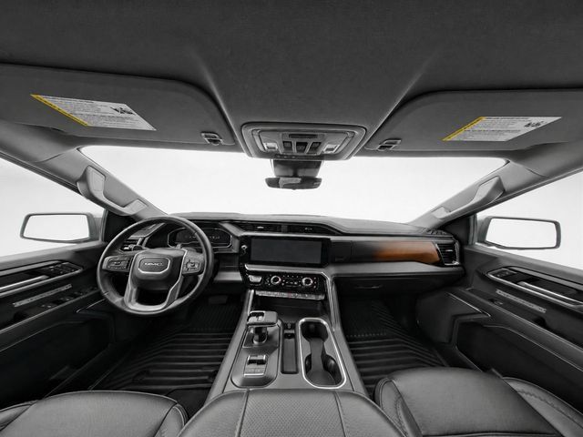 Used 2025 GMC Sierra 1500 Denali AWD/4WD image 18