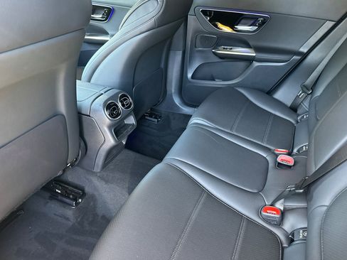 Used 2026 Mercedes-Benz GLC 300 4MATIC image 20