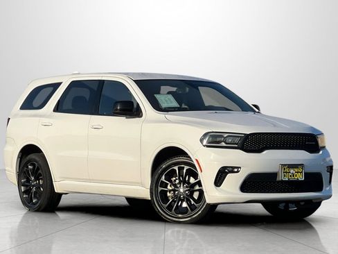 Used 2022 Dodge Durango SXT w/ Blacktop Package image 2