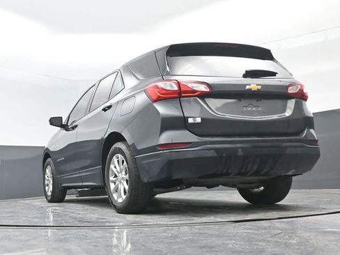 Used 2020 Chevrolet Equinox LS image 19