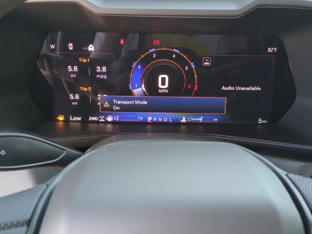New 2026 Chevrolet Colorado Trail Boss w/ Midnight Edition AWD/4WD image 12