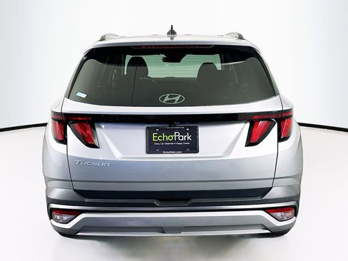 Used 2025 Hyundai Tucson SEL FWD image 7