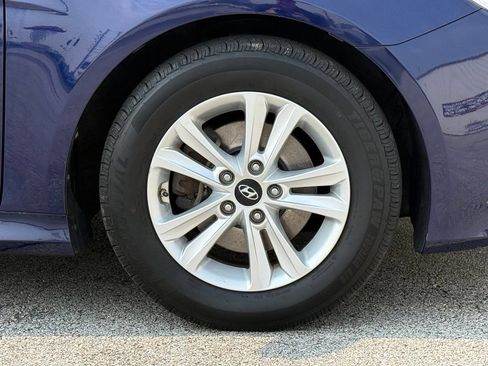 Used 2014 Hyundai Sonata GLS w/ Popular Equipment Group 2 FWD image 12