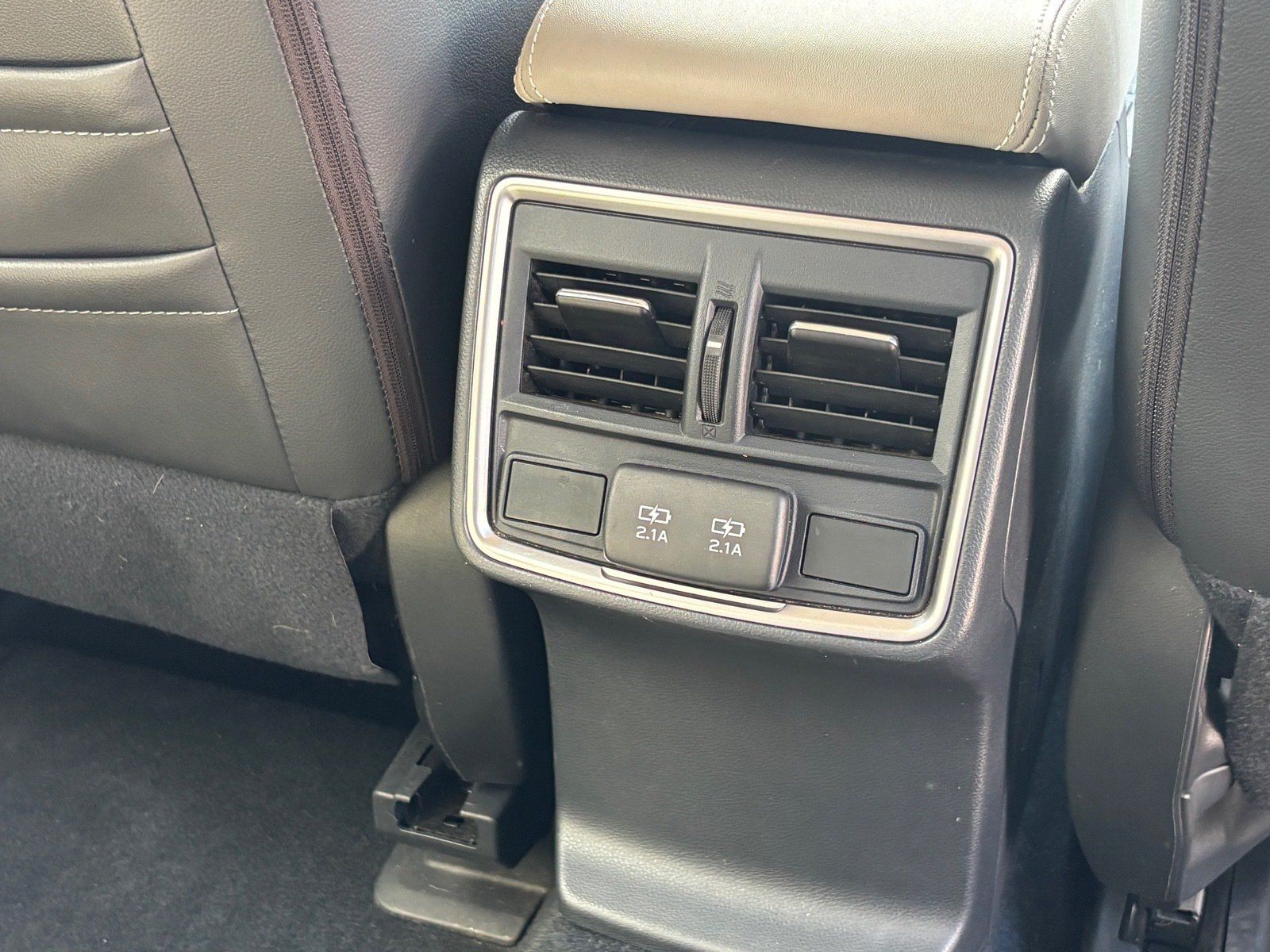 Used 2019 Subaru Forester Limited AWD/4WD image 31