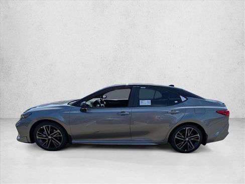 Used 2026 Toyota Camry XSE w/ Premium Plus Package FWD image 5