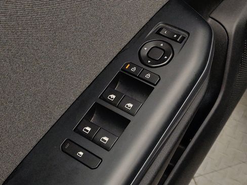 Used 2025 Kia K4 EX FWD image 27