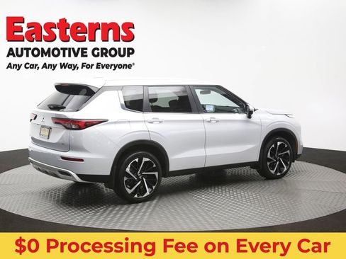 Used 2024 Mitsubishi Outlander SE AWD/4WD image 41