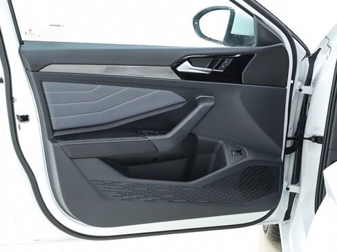 New 2026 Volkswagen Jetta SEL FWD image 18